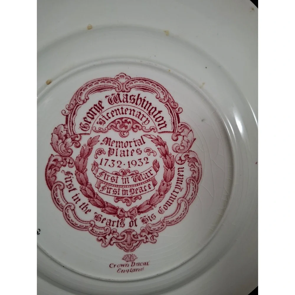 Crown Ducal crown ducal